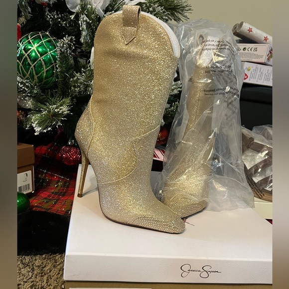 Brand New Gold Jessica Simpson Boots. - Picture 1 of 3
